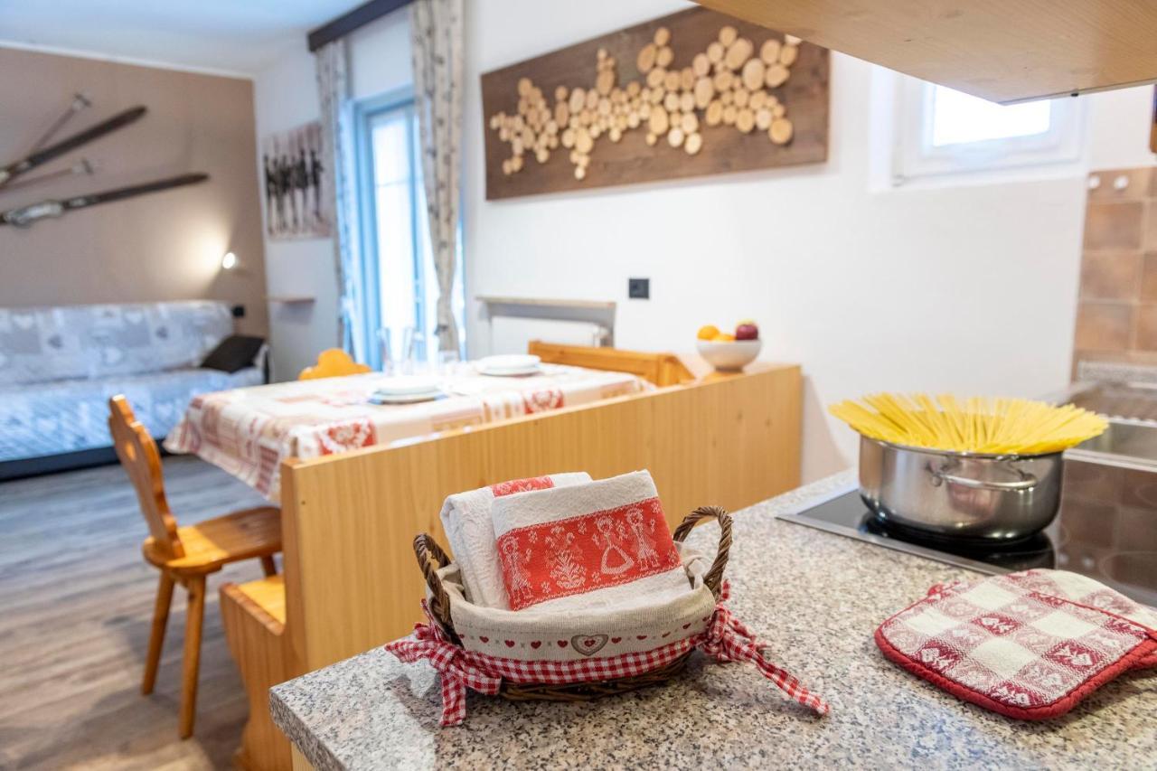 Appartamenti Residence La Roggia Pozza di Fassa Eksteriør bilde