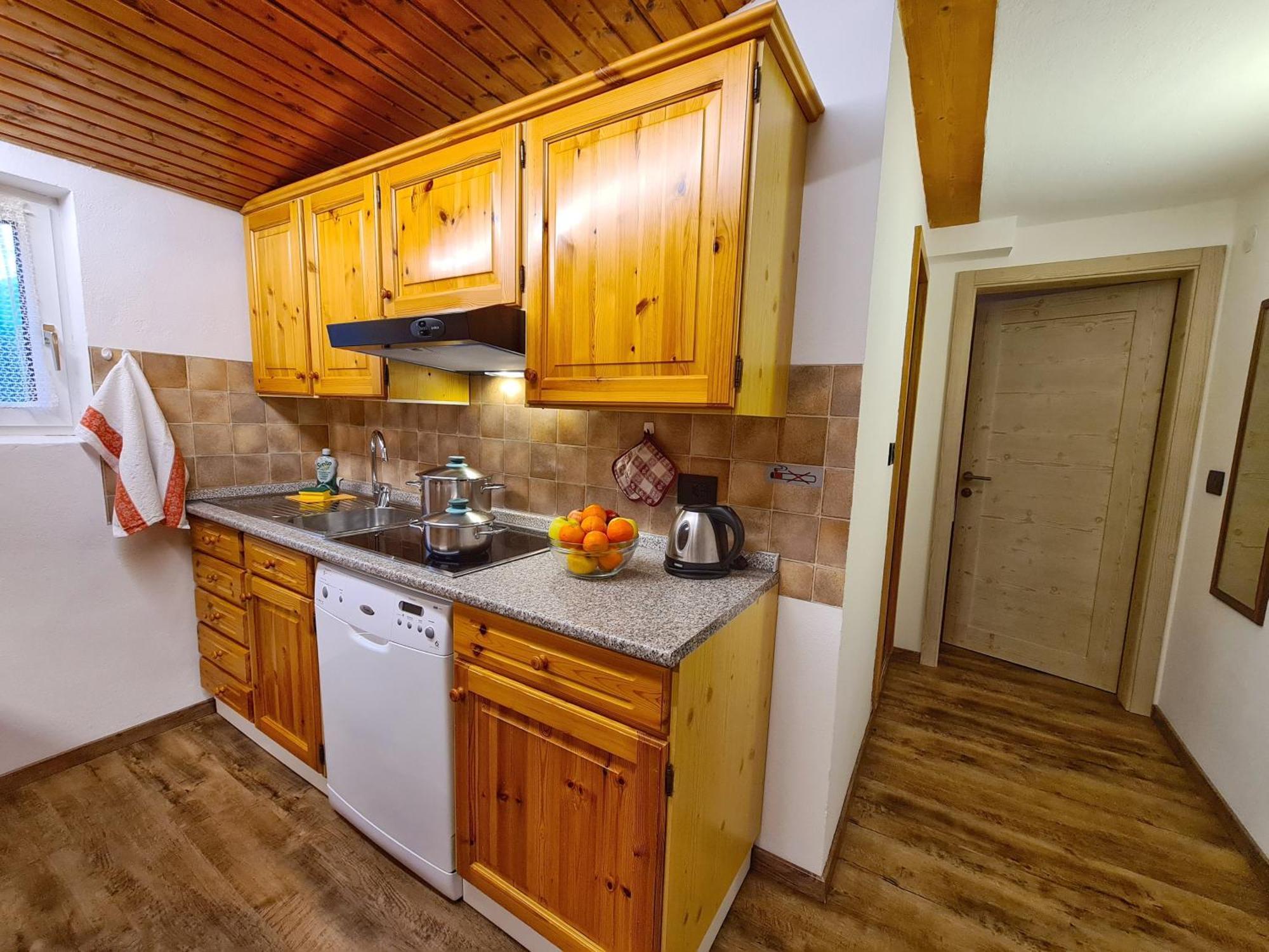 Appartamenti Residence La Roggia Pozza di Fassa Rom bilde